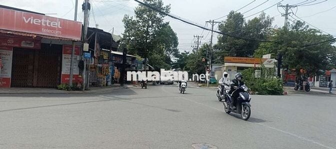 CẦN BÁN GẤP. LÔ GÓC 3 MẶT TIỀN - NHÀ ĐẸP  VÀO Ở NGAY, TIỆN NGHI ĐẦY ĐỦ