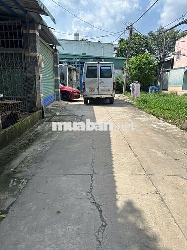 Nhà xưởng cho thuê 180m2 Thạnh Lộc 47, P. An Phú Đông, HCM