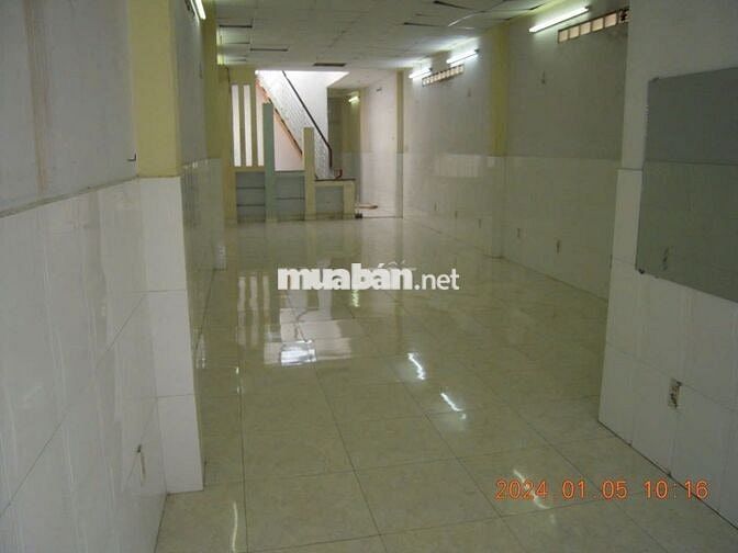 Cho thuê nhà mặt tiền đường Phú Thọ Hòa, dt 4x30 trệt 4 lầu