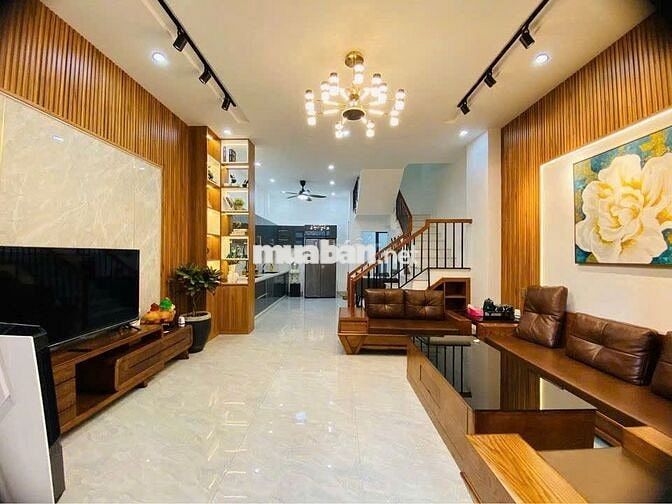 🔥 CHỦ NGỘP – BÁN GẤP NHÀ ĐẸP GIÁ RẺ TẠI LINH TRUNG, THỦ ĐỨC