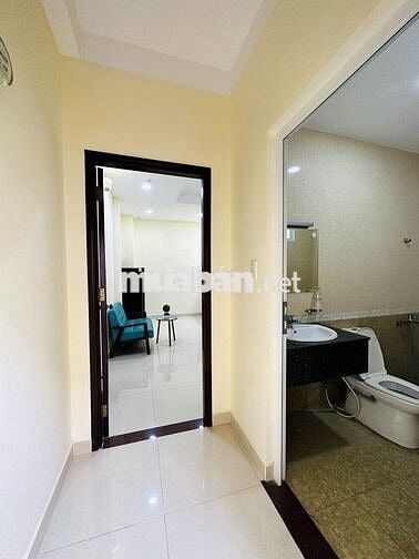 Căn hộ rộng 30m2_cửa sổ giếng trời siêu thoáng và sáng_Mới KT