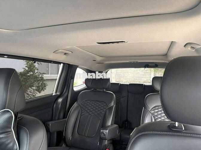 Hyundai Custin 2024 2.0T Premium Đen- 53,000 km