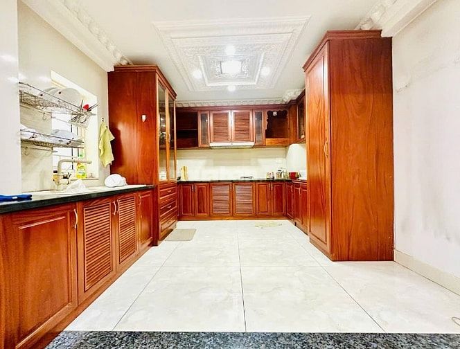 HOT BÁN GÁP NHÀ 2 MẶT TIỀN ĐƯỜNG TRƯỜNG SA NGAY KHU PHAN XÍCH LONG