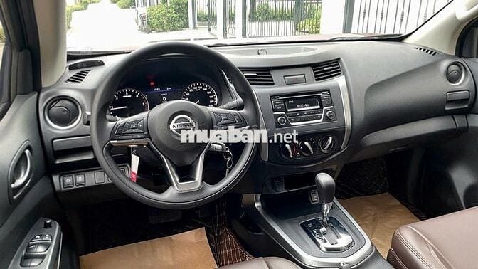 Nissan Navara 2022 EL 2.3 AT  Cao cấp - 58000 km