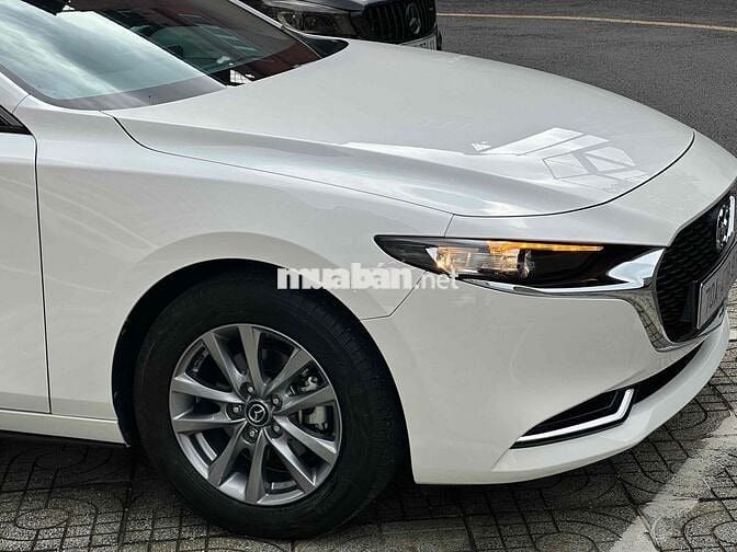 Mazda 3 2023 1.5L Luxury - 1 chủ chuẩn 3 vạn