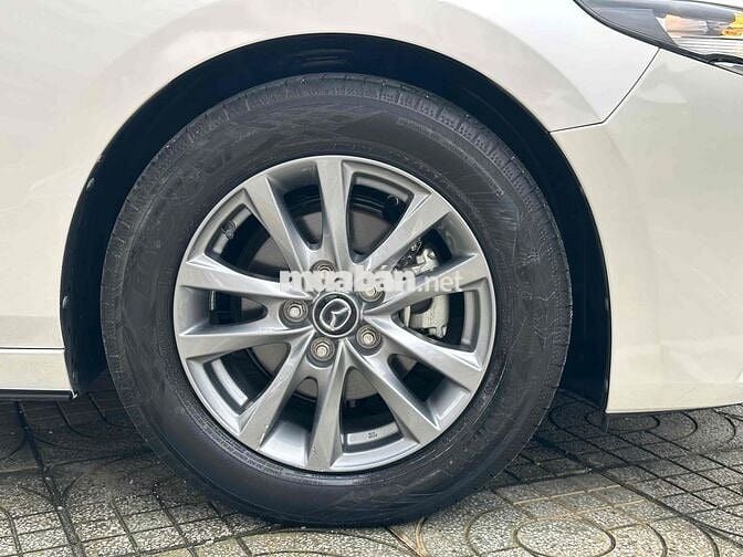 Mazda 3 2023 1.5L Luxury - 1 chủ chuẩn 3 vạn
