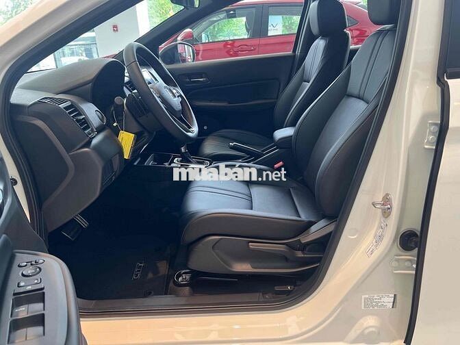 Honda City RS Km 65, kèm phụ kiện, cho vay 85% gia