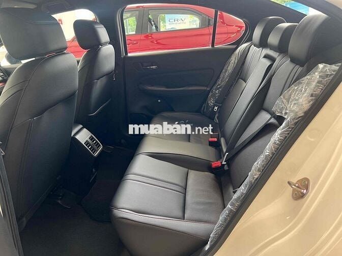 Honda City RS Km 65, kèm phụ kiện, cho vay 85% gia