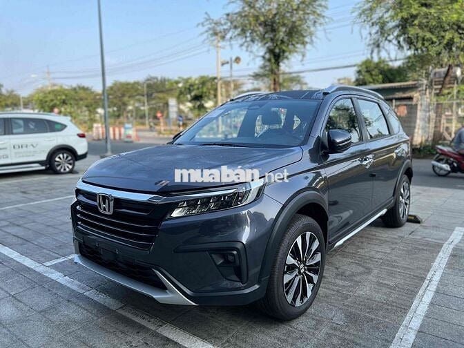 Honda BRV L Xám, 1 xe giao ngay, cho vay 85% giá