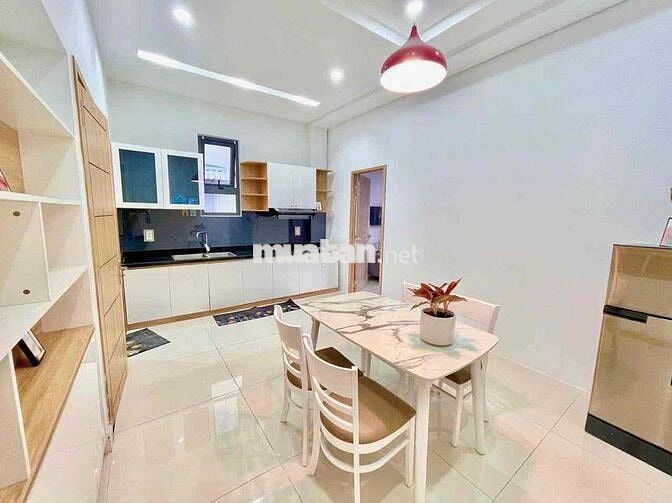 CĂN HỘ BAN CÔNG 1 PHÒNG NGỦ TÁCH BẾP NGAY TRUNG TÂM PHÚ NHUẬN