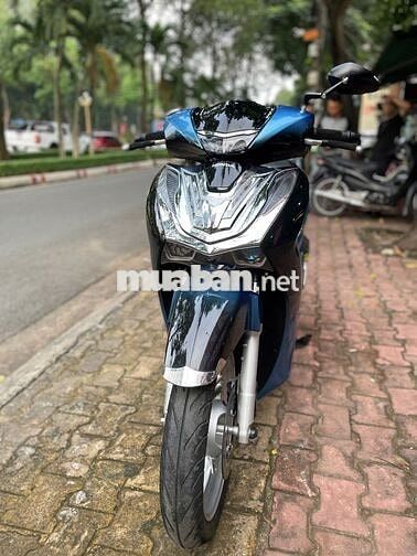 Xe máy Honda SH 125 màu xanh đen đời 2025