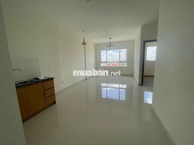 Bán căn 68m2 Green Town block B1 ngay 2MT Đường Số 3, giá 2.55 tỷ