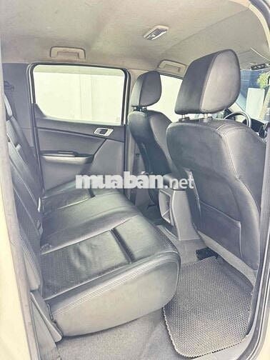 Mazda BT 50 2016 2.2L 4x2 AT - 93000 km