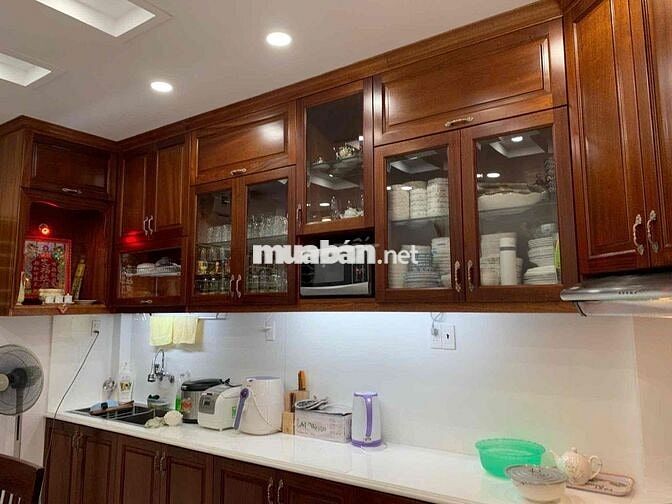 nguyên căn 2 mặt tiền 2 lầu mặt tiền phan đình phùng