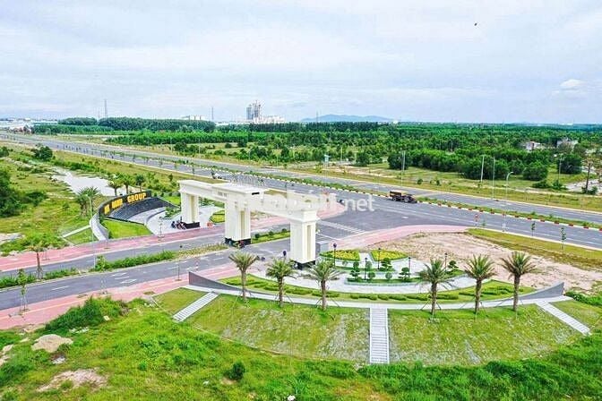 Đất nền nằm trên tuyến đường kết nối HCM và sân bay Long Thành