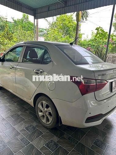 Hyundai Grand i10 2016 Grand 1.2 AT - 102000 km