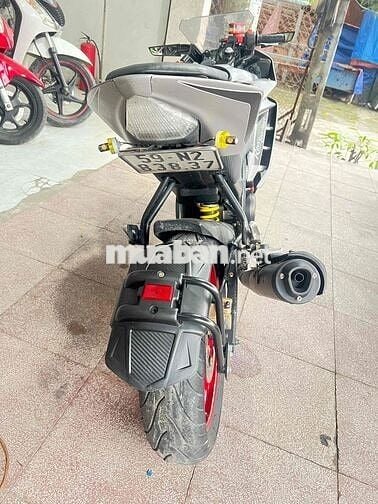 mô tô yamaha R15 2017