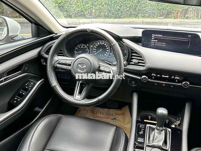 Mazda 3 2023 1.5L Luxury - 1 chủ chuẩn 3 vạn