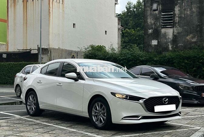 Mazda 3 2023 1.5L Luxury - 1 chủ chuẩn 3 vạn