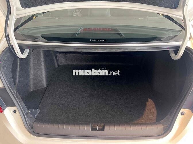 Honda City RS Km 65, kèm phụ kiện, cho vay 85% gia