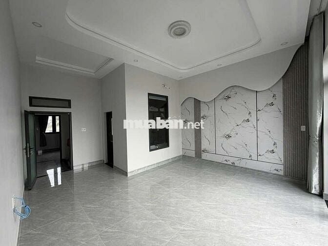 🔥 NHÀ PHỐ 3 LẦU SÁT ĐT743 DĨ AN — Ở NGAY — SỔ VUÔNG A4