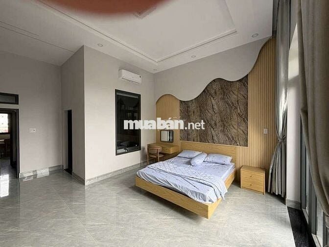 🔥 NHÀ PHỐ 3 LẦU SÁT ĐT743 DĨ AN — Ở NGAY — SỔ VUÔNG A4