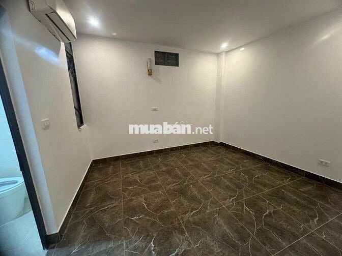 BÁN NHÀ ĐỐNG ĐA - NGÕ NÔNG - GẦN PHỐ - CHO THUÊ CỰC ĐỈNH