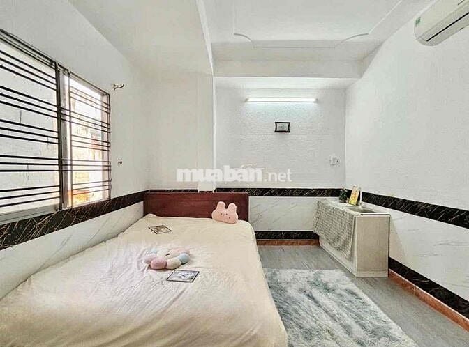 chdv thang máy Mặt tiền Tân phú Full nt cực thoáng giá 45tr 19chdv