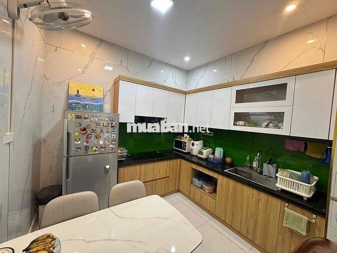 Trung tâm Đống Đa - 46m2 - CHỈ 8,15 tỷ LH ngay Trung tâm Đống Đa - 46m2 - CHỈ 8,15 tỷ LH ngay