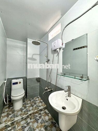 PHÒNG XINH GIÁ TỐT NGAY CẦU TRẦN QUANG DIỆU Q.3 SIÊU AN NINH