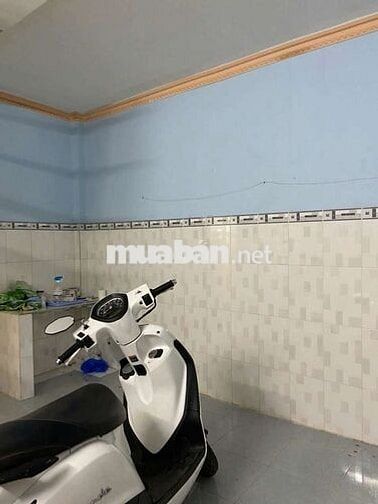 Nhà trọ diện tích sử dụng 40m2 một trệt một lầu Lạc Long Quân Tân Bình