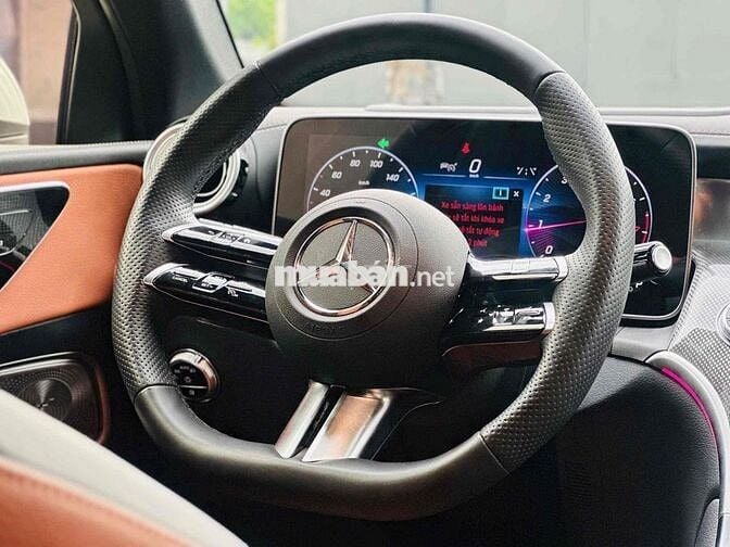 💯 MERCEDES-BENZ GLC300 4MATIC V1 có HUD 2024