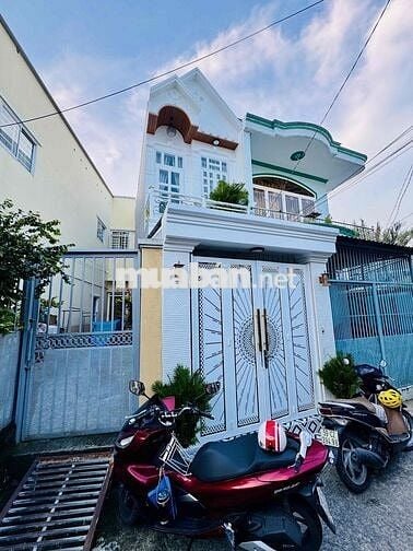 Bán nhà mặt hẻm, Đường Dương Cát Lợi - Thị Trấn Nhà Bè - Liền Kề Q7