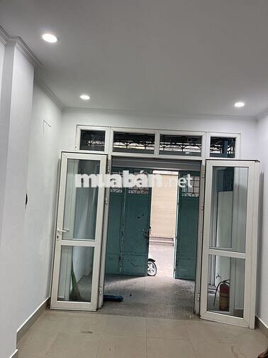 Cho thuê ngo 6 Đặng Văn Ngữ, 14.5tr 5 tang,4PN, 4WC, Đống Đa, Hà Nội