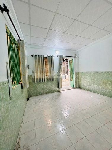 Bán nhà hiếm có Kỳ Đồng- Bà Huyện Thanh Quan, Q3, 35m2, 2 tầng, 4,6tỷ