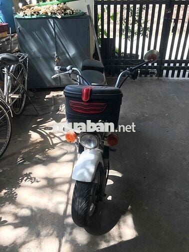 Xe số Honda Chaly màu trắng đời 1989