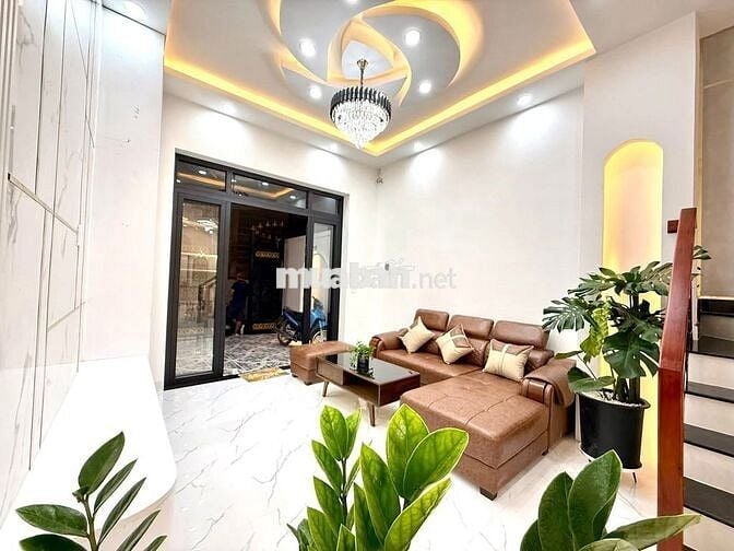 Nhà Phường 5 siêu đẹp 4m x 23m5 có 4 phòng ngù, 3wc
