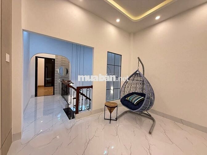 Nhà Phường 5 siêu đẹp 4m x 23m5 có 4 phòng ngù, 3wc