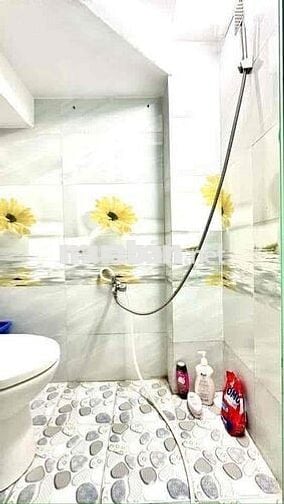 Cho Nữ thuê phòng, Bao điện nước xe, giờ giấc tự do. Chỉ 2tr5/tháng