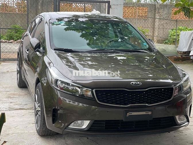 Kia Cerato 2016 2.0 AT - 72000 km