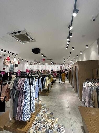 CHO THUÊ MT NGUYỄN THỊ THẬP QUẬN 7