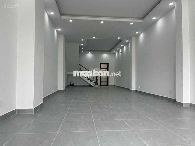 Cho Thuê Nguyên Căn Hẻm 8m Cửu Long. 5x20m. Trệt 3 Lầu, Nhà Mới.