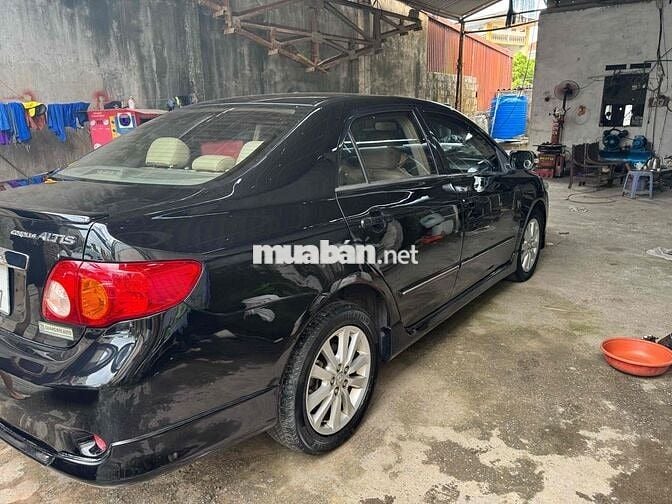 Toyota Corolla Altis 2009 2.0V - 180000 km