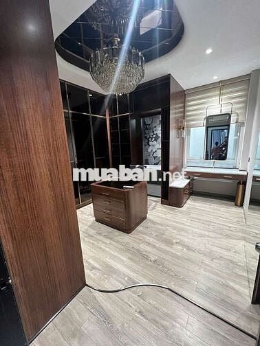 NHÀ SIÊU ĐẸP NƠ TRANG LONG, 4X15, 4PN, 5WC, THÍCH HỢP CTY, VP, Ở GĐ...