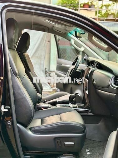 Toyota Fortuner 2024 2.4L 4x2 AT - 20000 km