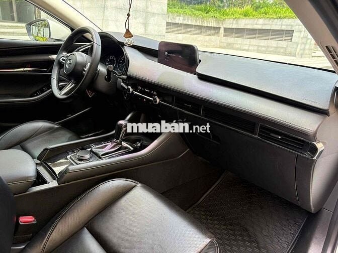 Lướt Mazda 3 2020 1.5L Luxury - 25.000 km