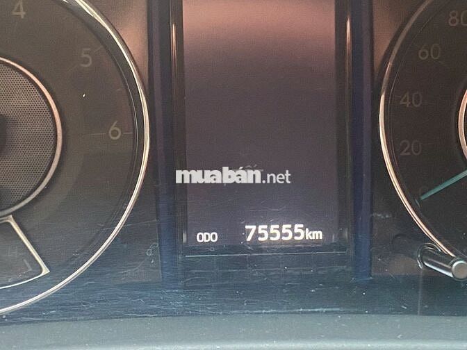 Toyota Fortuner 2019 2.4G 4x2 AT - 75000 km