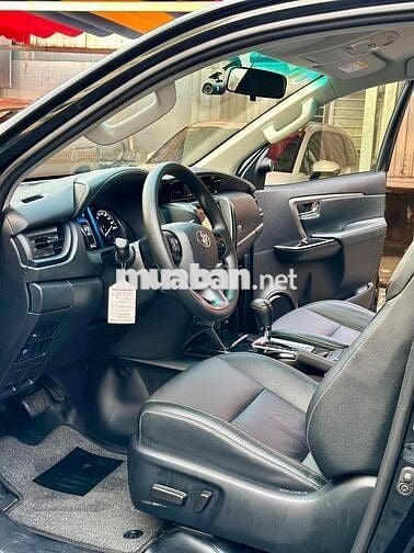 Toyota Fortuner 2024 2.4L 4x2 AT - 20000 km