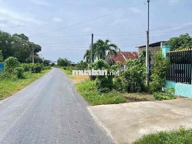 Bán gấp BĐS tại Đức Lập Thượng, Long An, 597,6 m2, giá 2.285 tỷ