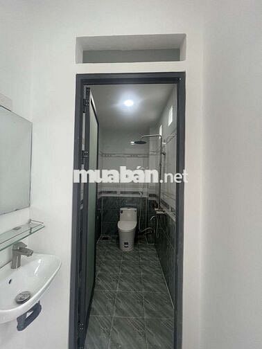 🌻 NHÀ MỚI – SÁT CHỢ ĐẦU MỐI HÓC MÔN – 💰 Chỉ 3.9 TỶ – DT 4×14 = 56m²